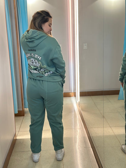 Hoodie Abundance mujer🍀