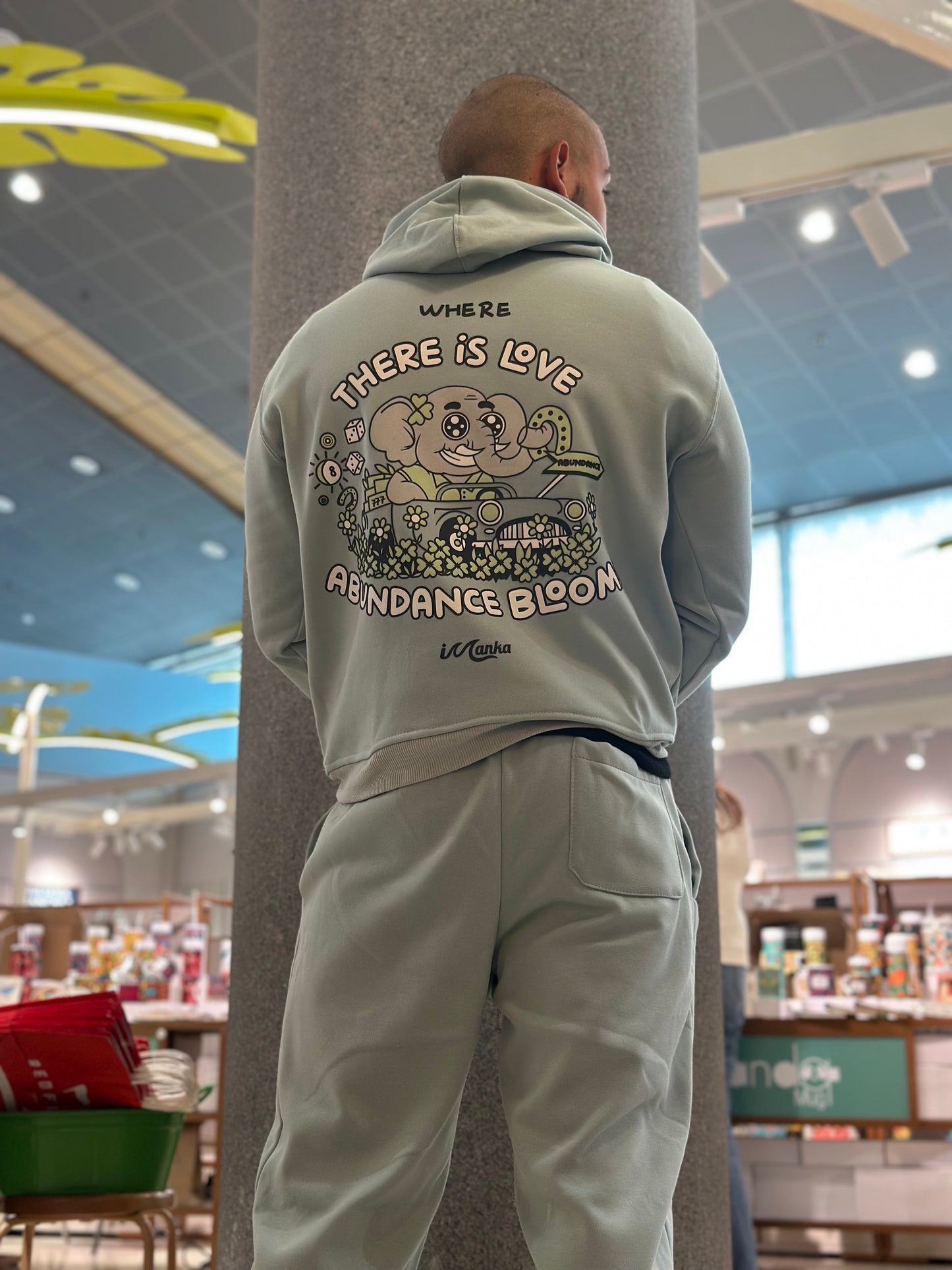 Hoodie Abundance hombre🍀